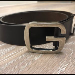 Brown Gucci Belt with Silver Emblem